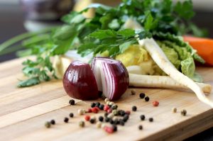 carrot-cooking-cutting-board-60123.jpg